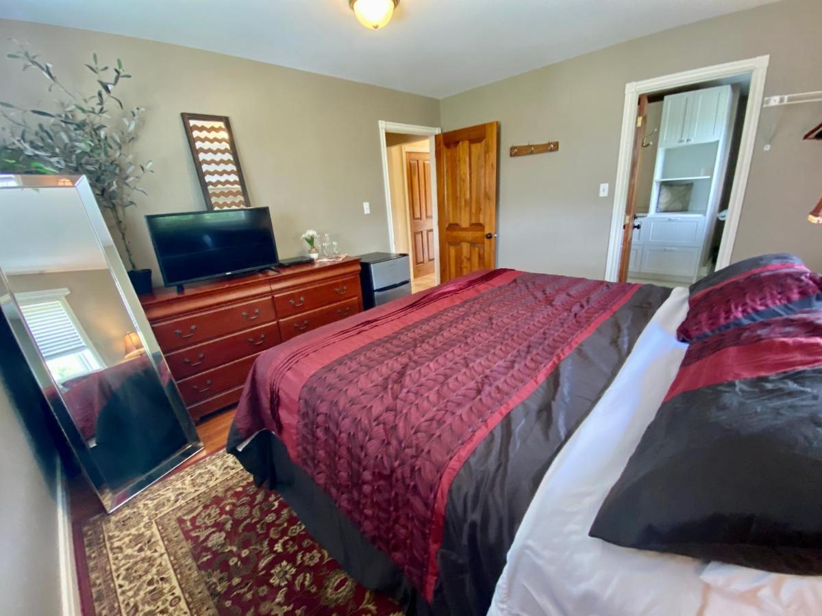 The Glen Huron Inn Duntroon Zewnętrze zdjęcie